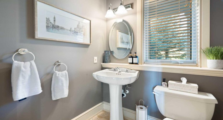 Powder Room 1