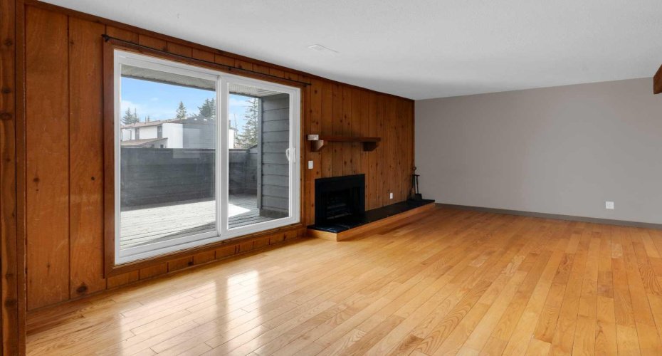 2520 Palliser Drive, Calgary, Alberta T2V 4S9, 2 Bedrooms Bedrooms, ,1 BathroomBathrooms,Residential,For Sale,Palliser,A2305603