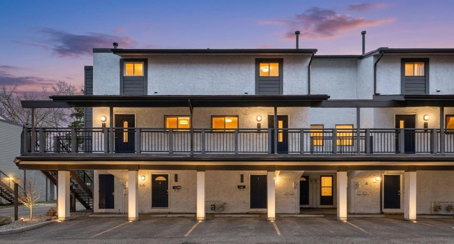 2520 Palliser Drive, Calgary, Alberta T2V 4S9, 2 Bedrooms Bedrooms, ,1 BathroomBathrooms,Residential,For Sale,Palliser,A2305603