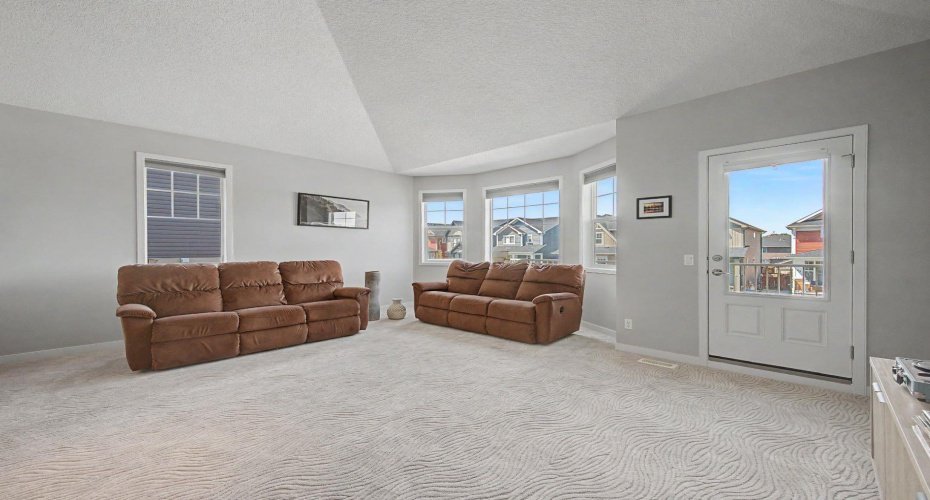 53 Fireside Crescent, Cochrane, Alberta T4C 2L4, 4 Bedrooms Bedrooms, ,4 BathroomsBathrooms,Residential,For Sale,Fireside,A2325148