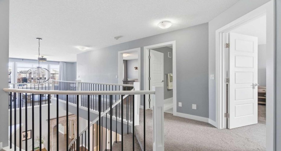 12 Ranchers Bay, Okotoks, Alberta T1S 0P2, 3 Bedrooms Bedrooms, ,3 BathroomsBathrooms,Residential,For Sale,Ranchers,A2325217