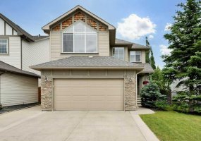 131 Westmount Hill, Okotoks, Alberta T1S 0E1, 3 Bedrooms Bedrooms, ,4 BathroomsBathrooms,Residential,For Sale,Westmount,A2324285 131 Westmount Hill, Okotoks, Alberta T1S 0E1, 3 Bedrooms Bedrooms, ,4 BathroomsBathrooms,Residential,For Sale,Westmount,A2324285
