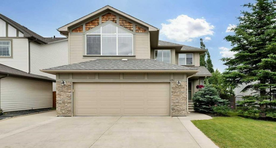 131 Westmount Hill, Okotoks, Alberta T1S 0E1, 3 Bedrooms Bedrooms, ,4 BathroomsBathrooms,Residential,For Sale,Westmount,A2324285