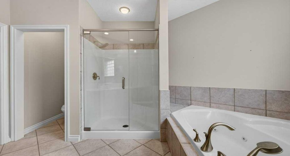 Bathroom #1 - Ensuite