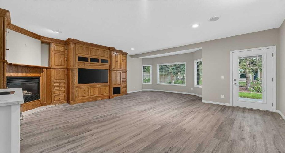 Corner Gas Fireplace, Stellar Built-Ins