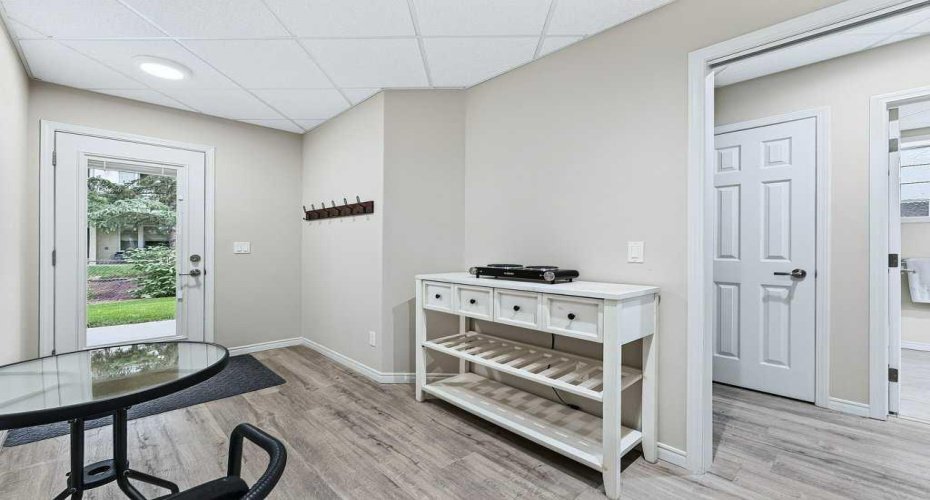 Guest Suite - Separate Entry