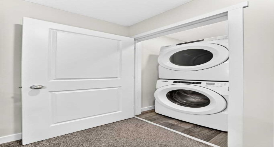 112 Carrington Boulevard, Calgary, Alberta T3P 1K8, 2 Bedrooms Bedrooms, ,3 BathroomsBathrooms,Residential,For Sale,Carrington,A2325340