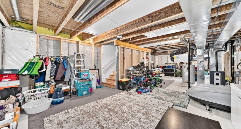 112 Carrington Boulevard, Calgary, Alberta T3P 1K8, 2 Bedrooms Bedrooms, ,3 BathroomsBathrooms,Residential,For Sale,Carrington,A2325340