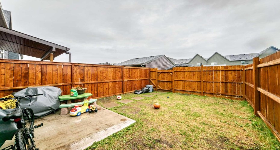 112 Carrington Boulevard, Calgary, Alberta T3P 1K8, 2 Bedrooms Bedrooms, ,3 BathroomsBathrooms,Residential,For Sale,Carrington,A2325340