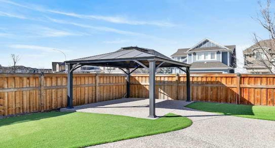 248 Marquis Landing, Calgary, Alberta T3M2H3, 5 Bedrooms Bedrooms, ,4 BathroomsBathrooms,Residential,For Sale,Marquis,A2325344