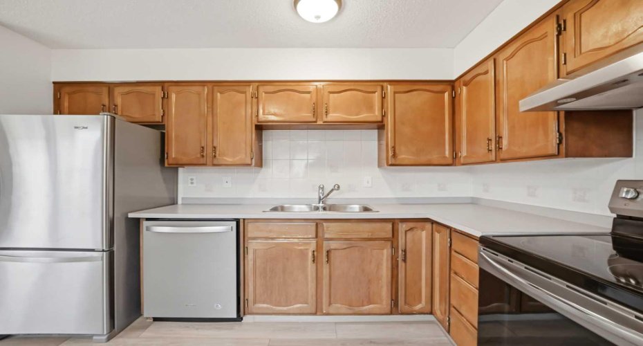 5608 Rundlehorn Drive, Calgary, Alberta T1Y3J2, 3 Bedrooms Bedrooms, ,3 BathroomsBathrooms,Residential,For Sale,Rundlehorn,A2325345