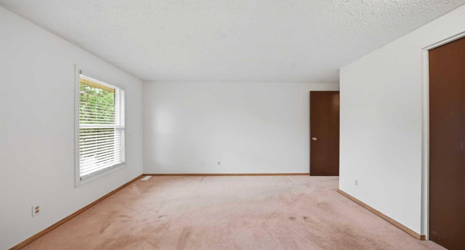 5608 Rundlehorn Drive, Calgary, Alberta T1Y3J2, 3 Bedrooms Bedrooms, ,3 BathroomsBathrooms,Residential,For Sale,Rundlehorn,A2325345