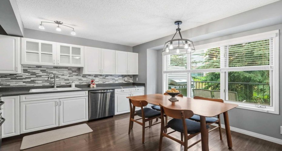 104 Patina Point, Calgary, Alberta T3H 3J7, 3 Bedrooms Bedrooms, ,2 BathroomsBathrooms,Residential,For Sale,Patina,A2325359