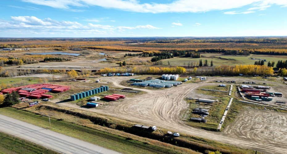 7086 1A Avenue, Edson, Alberta T7E 1V4, ,Commercial,For Sale,1A Avenue,A2325385