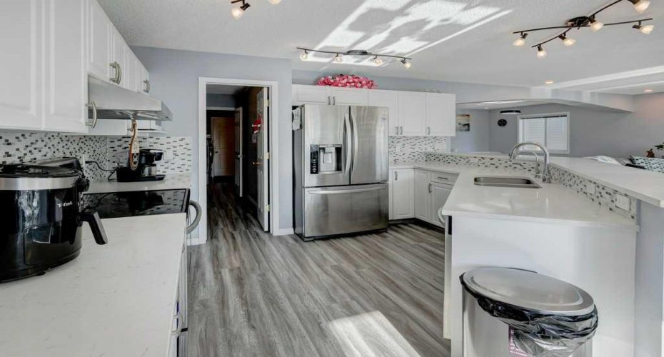 169 Evanscreek Court, Calgary, Alberta T3P1H4, 5 Bedrooms Bedrooms, ,4 BathroomsBathrooms,Residential,For Sale,Evanscreek,A2325390