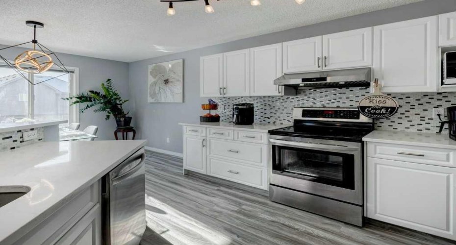169 Evanscreek Court, Calgary, Alberta T3P1H4, 5 Bedrooms Bedrooms, ,4 BathroomsBathrooms,Residential,For Sale,Evanscreek,A2325390