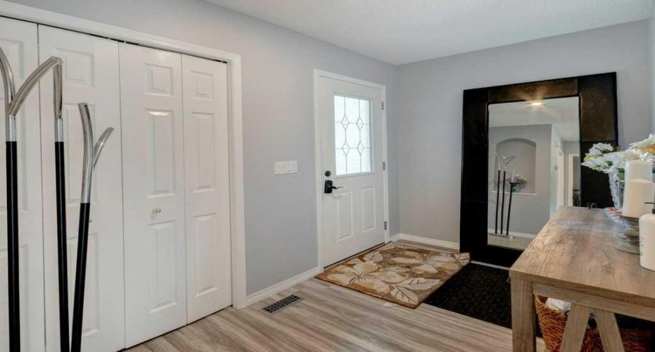 169 Evanscreek Court, Calgary, Alberta T3P1H4, 5 Bedrooms Bedrooms, ,4 BathroomsBathrooms,Residential,For Sale,Evanscreek,A2325390