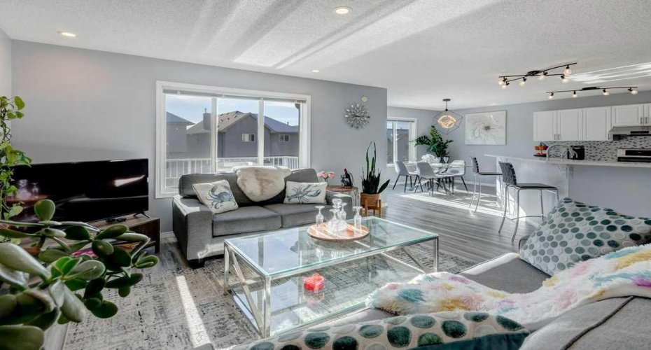 169 Evanscreek Court, Calgary, Alberta T3P1H4, 5 Bedrooms Bedrooms, ,4 BathroomsBathrooms,Residential,For Sale,Evanscreek,A2325390