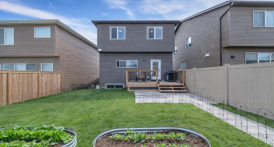 70 Haskayne Drive, Calgary, Alberta T3L 0H1, 3 Bedrooms Bedrooms, ,3 BathroomsBathrooms,Residential,For Sale,Haskayne,A2325395