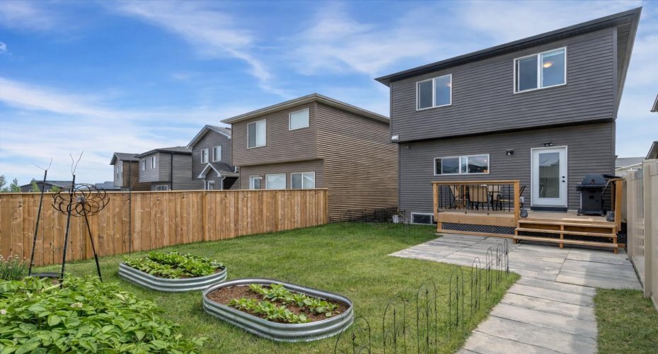 70 Haskayne Drive, Calgary, Alberta T3L 0H1, 3 Bedrooms Bedrooms, ,3 BathroomsBathrooms,Residential,For Sale,Haskayne,A2325395