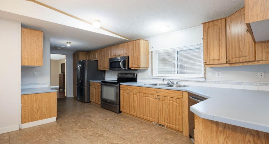 189 Couture Lane, Fort McMurray, Alberta T9K 1Y2, 3 Bedrooms Bedrooms, ,2 BathroomsBathrooms,Residential,For Sale,Couture,A2325396