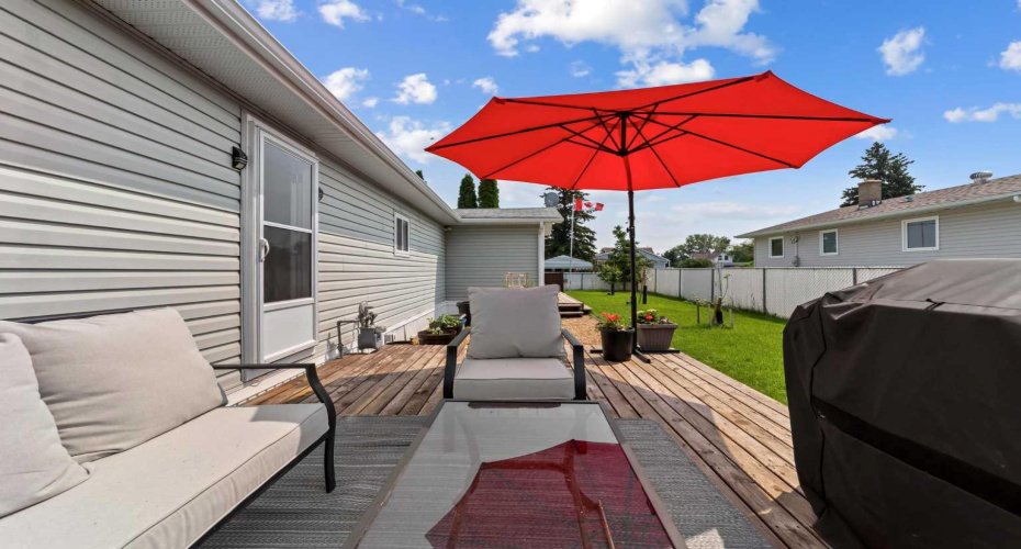 5306 49 Street, Daysland, Alberta T0B 1A0, 3 Bedrooms Bedrooms, ,1 BathroomBathrooms,Residential,For Sale,49,A2325399