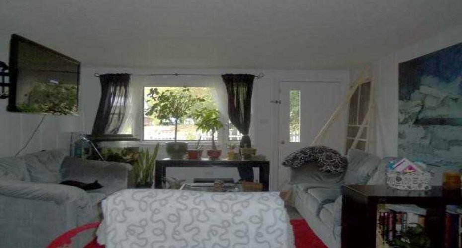 10310 101 Street, Peace River, Alberta T8S 1S1, 3 Bedrooms Bedrooms, ,1 BathroomBathrooms,Residential,For Sale,101,A2325403