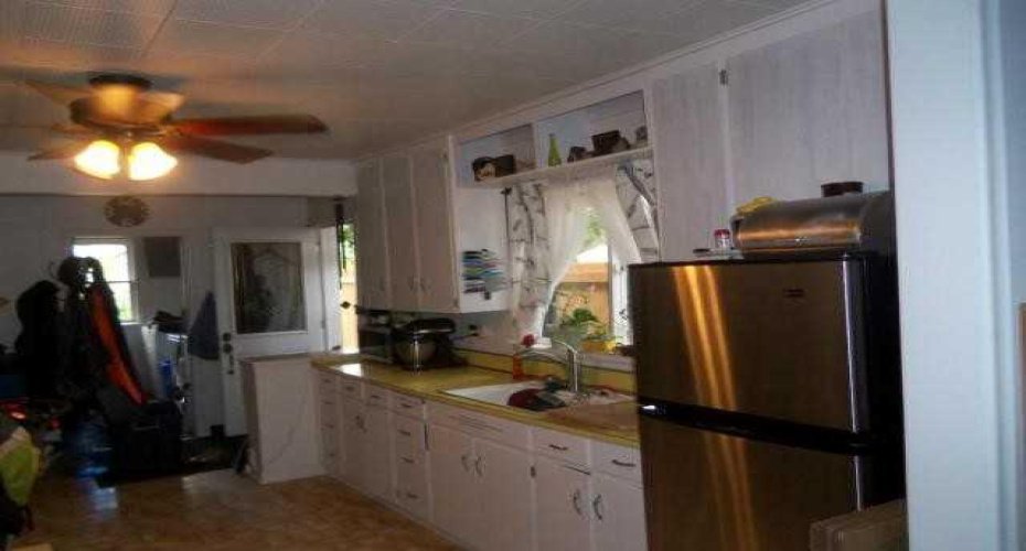 10310 101 Street, Peace River, Alberta T8S 1S1, 3 Bedrooms Bedrooms, ,1 BathroomBathrooms,Residential,For Sale,101,A2325403