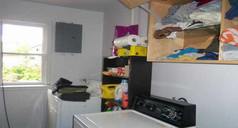 10310 101 Street, Peace River, Alberta T8S 1S1, 3 Bedrooms Bedrooms, ,1 BathroomBathrooms,Residential,For Sale,101,A2325403