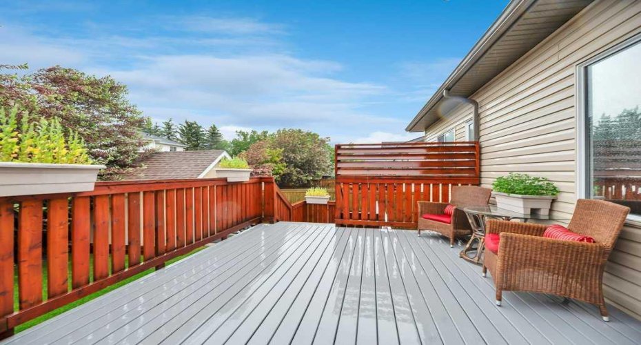 133 Oakmere Point, Chestermere, Alberta T1X 1M8, 4 Bedrooms Bedrooms, ,3 BathroomsBathrooms,Residential,For Sale,Oakmere,A2325404