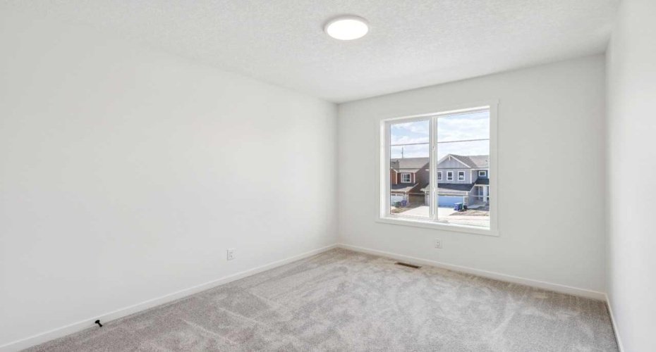 28 Southborough Bay, Cochrane, Alberta T4C3J8, 3 Bedroom Bedrooms, 0 ,3 BathroomBathrooms,Residential,For Sale,Southborough,0,A2325589