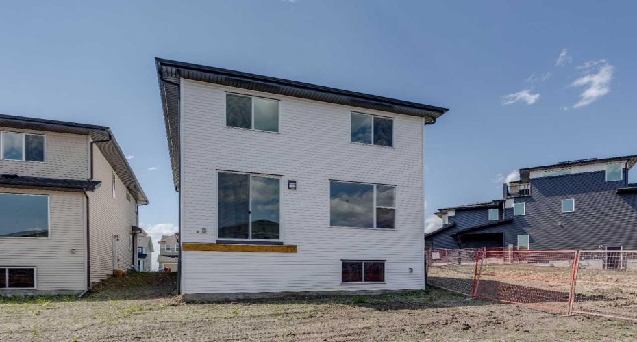28 Southborough Bay, Cochrane, Alberta T4C3J8, 3 Bedroom Bedrooms, 0 ,3 BathroomBathrooms,Residential,For Sale,Southborough,0,A2325589
