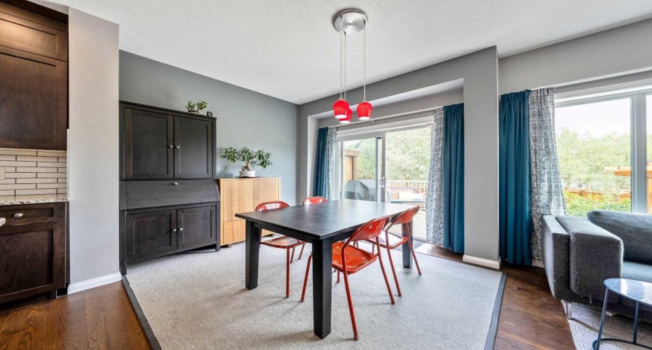 64 Sunrise Terrace, Cochrane, Alberta T4C 0V3, 3 Bedrooms Bedrooms, ,3 BathroomsBathrooms,Residential,For Sale,Sunrise,A2325595