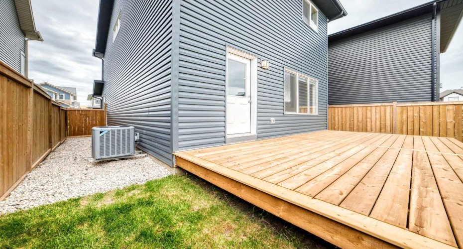 121 Palomino Street, Cochrane, Alberta T4C 2P8, 3 Bedrooms Bedrooms, ,3 BathroomsBathrooms,Residential,For Sale,Palomino,A2325658