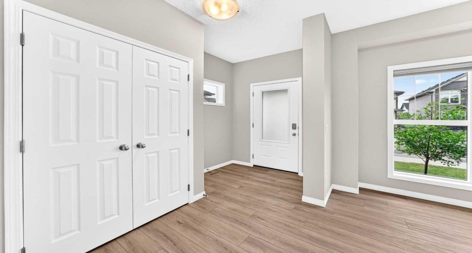 121 Palomino Street, Cochrane, Alberta T4C 2P8, 3 Bedrooms Bedrooms, ,3 BathroomsBathrooms,Residential,For Sale,Palomino,A2325658