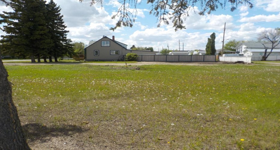11304 105 Ave Avenue, Fairview, Alberta T0H 1L0, ,Land,For Sale,105 Ave,A1003439