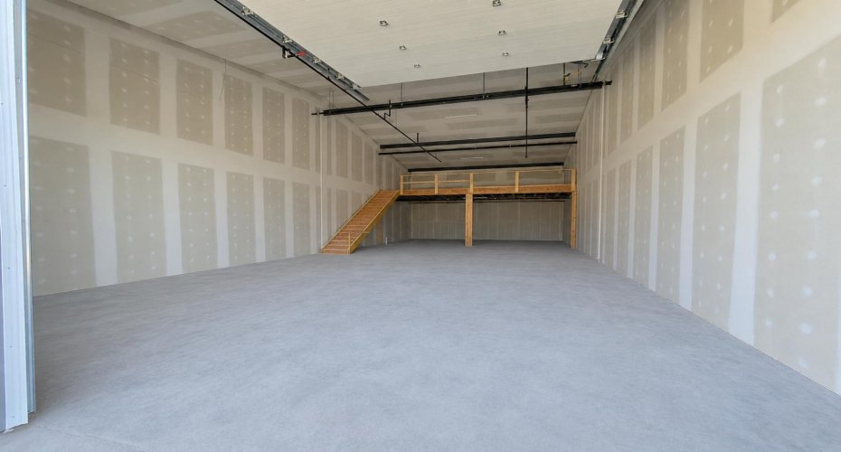 Drywalled, comes with 525 SQ FT Mezz