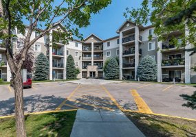 12 Cimarron Common, Okotoks, Alberta T1S 1G6, 2 Bedrooms Bedrooms, ,2 BathroomsBathrooms,Residential,For Sale,Cimarron,A2325236 12 Cimarron Common, Okotoks, Alberta T1S 1G6, 2 Bedrooms Bedrooms, ,2 BathroomsBathrooms,Residential,For Sale,Cimarron,A2325236