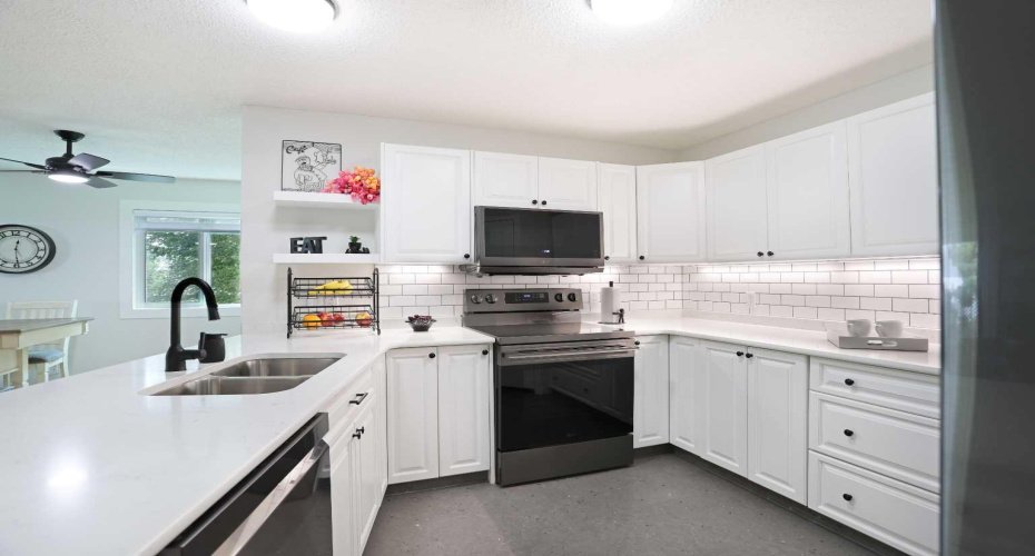 680 Cassils Road, Brooks, Alberta T1R 1H7, 2 Bedrooms Bedrooms, ,2 BathroomsBathrooms,Residential,For Sale,Cassils,A2325397