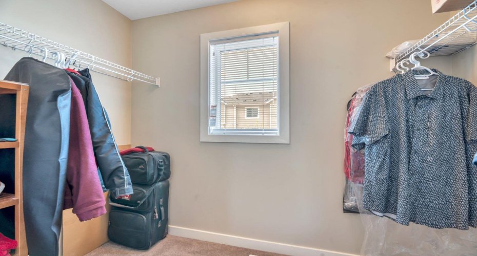 300 Marina Drive, Chestermere, Alberta T1X 0P6, 3 Bedrooms Bedrooms, ,3 BathroomsBathrooms,Residential,For Sale,Marina,A2325465