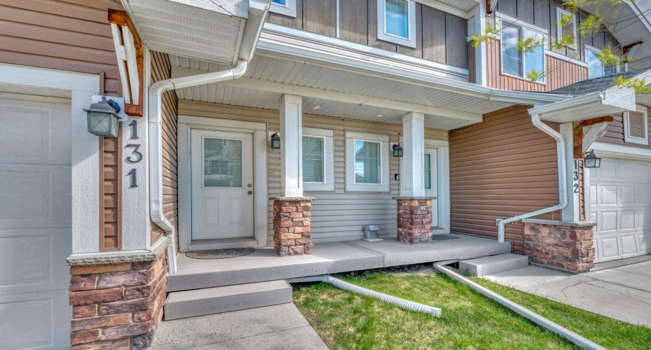 300 Marina Drive, Chestermere, Alberta T1X 0P6, 3 Bedrooms Bedrooms, ,3 BathroomsBathrooms,Residential,For Sale,Marina,A2325465