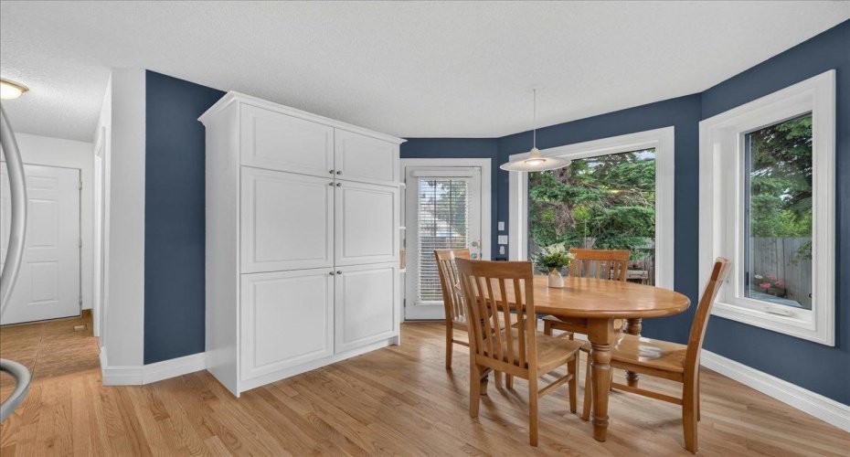 2511 Exshaw Road, Calgary, Alberta T2M4E6, 4 Bedrooms Bedrooms, ,3 BathroomsBathrooms,Residential,For Sale,Exshaw,A2325471