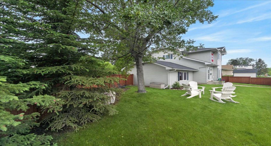 2511 Exshaw Road, Calgary, Alberta T2M4E6, 4 Bedrooms Bedrooms, ,3 BathroomsBathrooms,Residential,For Sale,Exshaw,A2325471