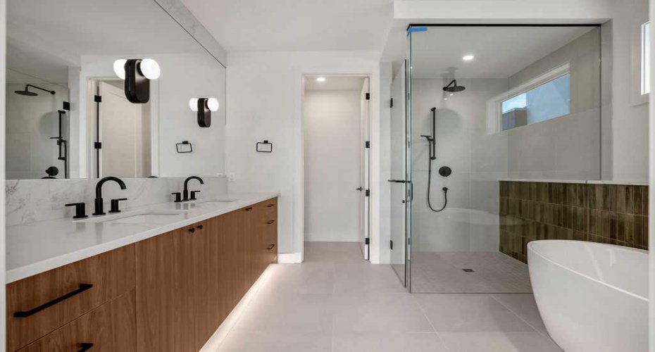 Primary Ensuite