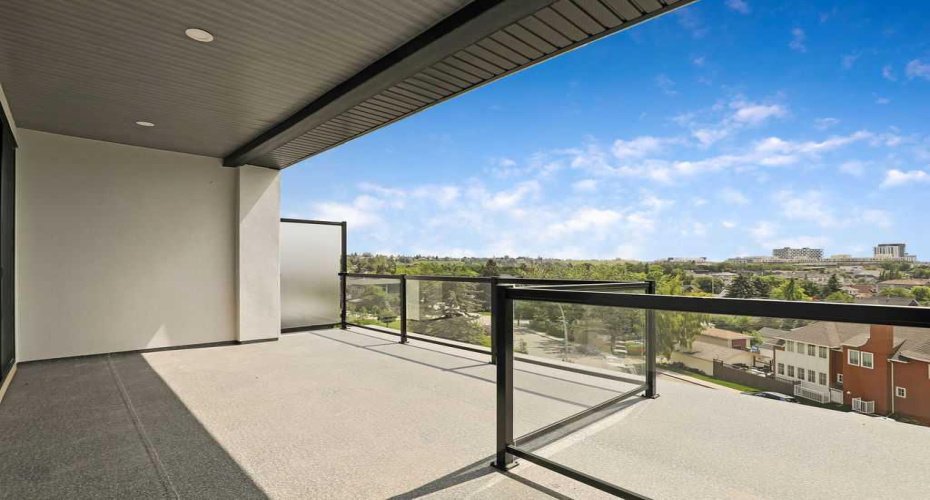 3rd Floor Balcony
