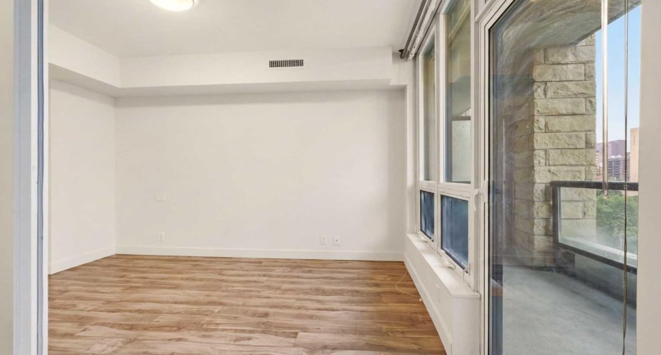 222 Riverfront Avenue, Calgary, Alberta T2P 0X2, 2 Bedrooms Bedrooms, ,2 BathroomsBathrooms,Residential,For Sale,Riverfront,A2325509