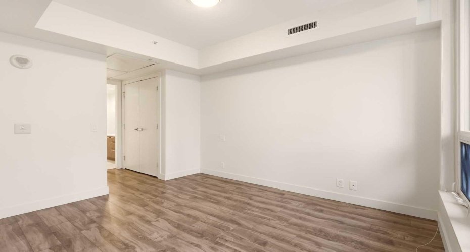 222 Riverfront Avenue, Calgary, Alberta T2P 0X2, 2 Bedrooms Bedrooms, ,2 BathroomsBathrooms,Residential,For Sale,Riverfront,A2325509