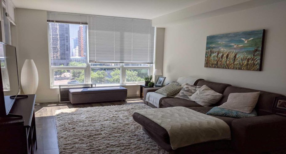 222 Riverfront Avenue, Calgary, Alberta T2P 0X2, 2 Bedrooms Bedrooms, ,2 BathroomsBathrooms,Residential,For Sale,Riverfront,A2325509