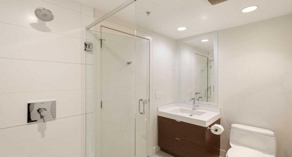 222 Riverfront Avenue, Calgary, Alberta T2P 0X2, 2 Bedrooms Bedrooms, ,2 BathroomsBathrooms,Residential,For Sale,Riverfront,A2325509