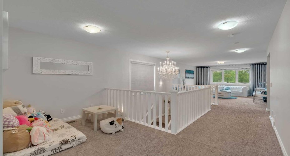 9 Masters Park, Calgary, Alberta T3M 2B5, 3 Bedrooms Bedrooms, ,3 BathroomsBathrooms,Residential,For Sale,Masters,A2325511